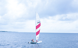 Catamaran Sailing at Heritance Aarah Maldives