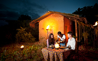 Heritance Kandalama Kotuwe romantic Dining