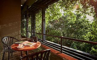 Superior Balcony , Heritance Kandalama with a nature view
